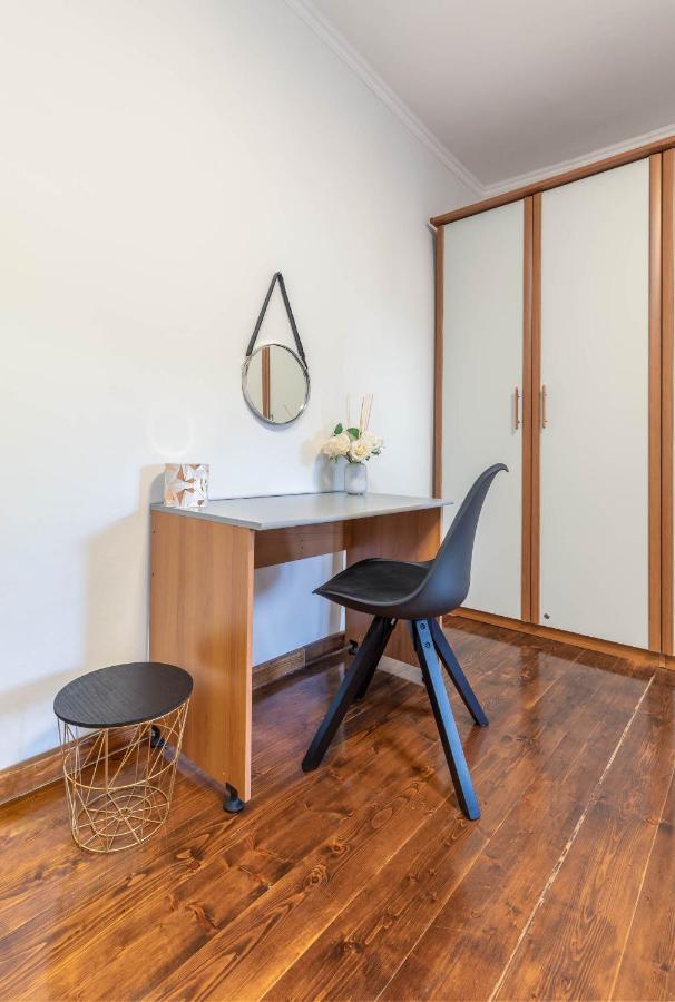 Apartment Melanie Pula Bagian luar foto