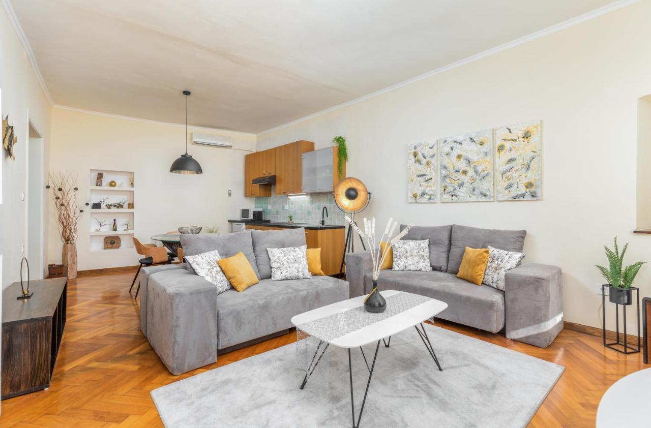 Apartment Melanie Pula Bagian luar foto